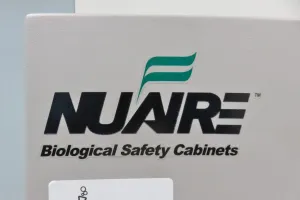 NuAire LabGard NU-425-600 Class II A/B3 Biological Safety Cabinet – 6ft, 12 of 14