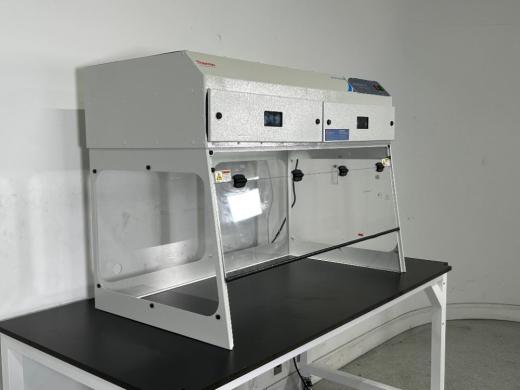 Thermo Scientific Hyperclean Truair Ductless Chemical Fume Hood with Integrated Filtration-cover