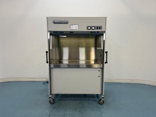 Labconco PuriCare Series Vertical Laminar Flow Station for Contamination Control-cover