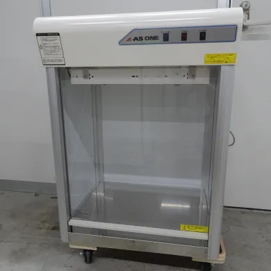 AS ONE Benchtop Clean Bench CT-600UVAX with HEPA Filter and UV Sterilization Lamp