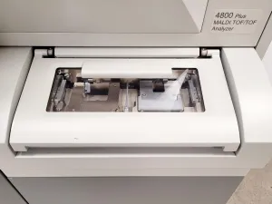 AB Sciex 4800 MALDI TOF/TOF Mass Spectrometry System for Biotech and Clinical Research, 27 of 28