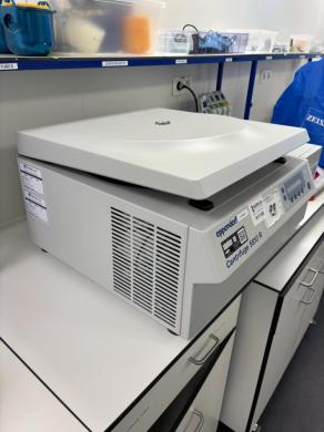 Eppendorf 5810 R Refrigerated Benchtop Centrifuge with Multiple Rotor Options-cover