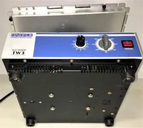 FinePCR TW3 Twist 3D Orbital Shaker with Elastic Tie Grid Platform, 6 of 8