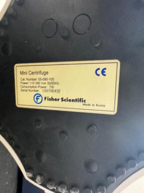 Fisher Scientific Mini Centrifuge Model 05-090-100 with Clear Lid and Secure Latch-cover