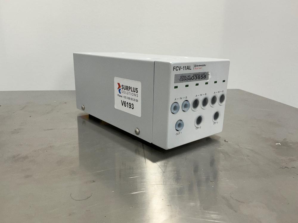 Shimadzu FVC-11AL(S) Multi-Port Valve Unit for HPLC Systems