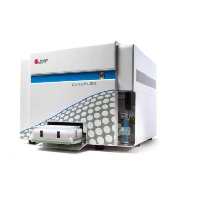 Beckman Coulter CytoFLEX Flow Cytometer B3-R2-V2 incl. Computer & Dongle (2017)-cover