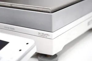 Mettler Toledo XPE6002S DR Dual-Range Precision Balance, 6100 g × 0.01 g, 5 of 6