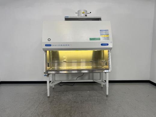 Baker SterilGARD e3 6' Class II Biological Safety Cabinet-cover
