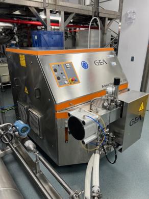 GEA Ariete 3037VHP High-Pressure Laboratory Homogenizer-cover