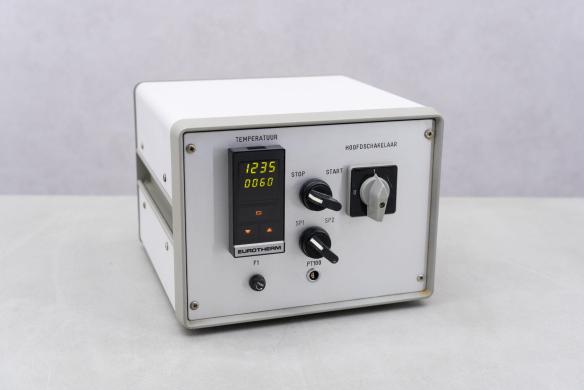Eurotherm 94 Modular Temperature Controller, 1/8 DIN-cover