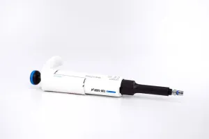 Thermo F1-ClipTip Manual Single-Channel Pipette, 100–1000 µL, 2 of 3
