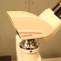 Leica DM IL LED Cellfactory Inverted Laboratory Microscope with Trinocular Tube and Full HD Imaging, 17 of 18