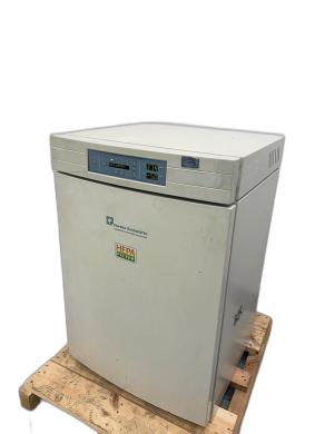 Forma Scientific CO2 Water Jacket Incubator Model 3110, Hepa Filter, 115V-cover