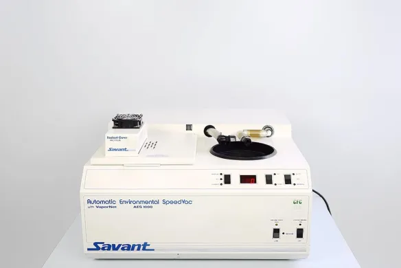 Savant AES1000 Automatic Environmental SpeedVac Vacuum Concentrator with Pump