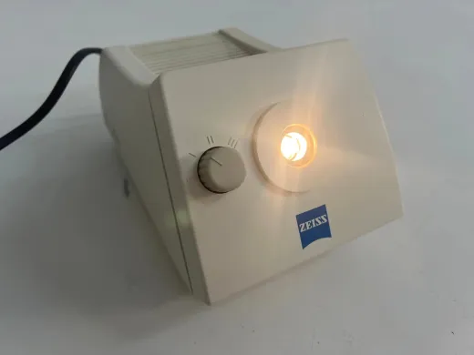 Zeiss KL 200 Fibre Optic Cold Light Source