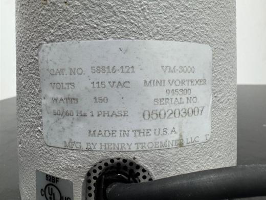 VWR Analog Vortex Mixer Model 58816-121 for Efficient Sample Mixing-cover