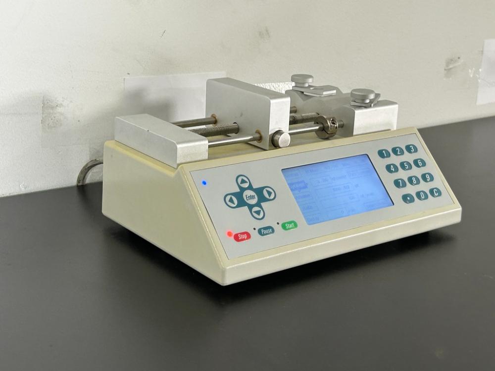 Chemyx Fusion 101 Digital Syringe Pump for Precise Fluid Delivery