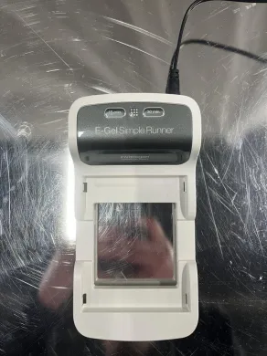 Invitrogen E-Gel Simple Runner Gel Electrophoresis System for DNA, RNA, and Protein Separation