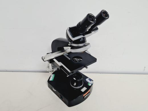 Nikon SBR-KT Microscope with 2x Objectives-cover