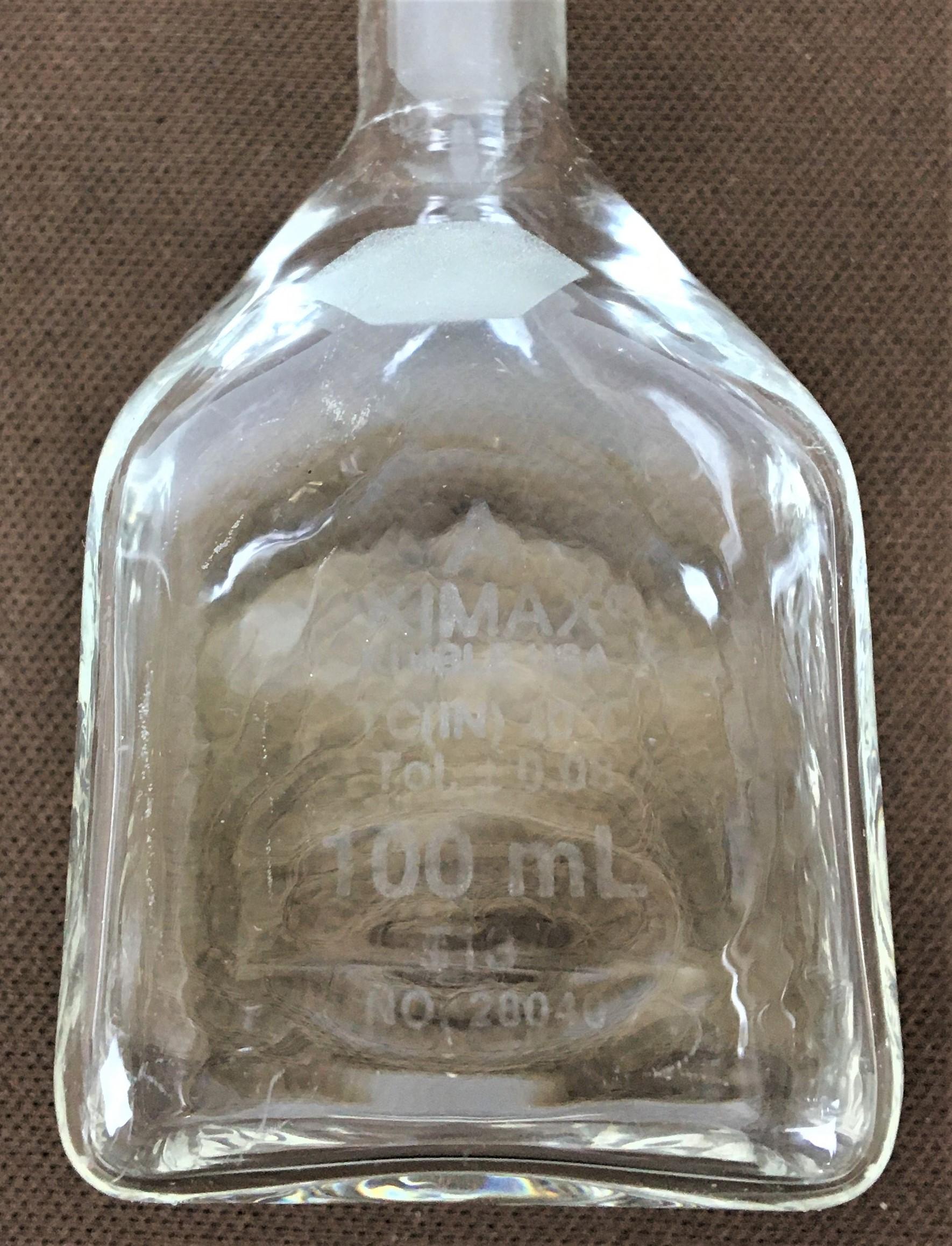 Kimble 28040-100 KIMAX Class A Square 100mL Volumetric Flask