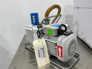 Edwards E2M1.5 Rotary Vane Vacuum Pump with Leroy-Somer Motor, 2 of 4