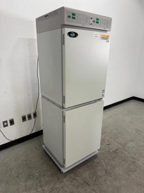 Nuaire Autoflow IR Water-Jacketed Dual Chamber CO2 Incubator for Cell Culture-cover