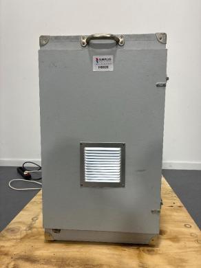 Varian 949-9392 Sound-Insulated Vacuum Pump for Laboratory Applications-cover