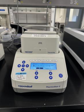 Eppendorf ThermoStat™ C Peltier Temperature Control Device for Laboratory Vessels-cover
