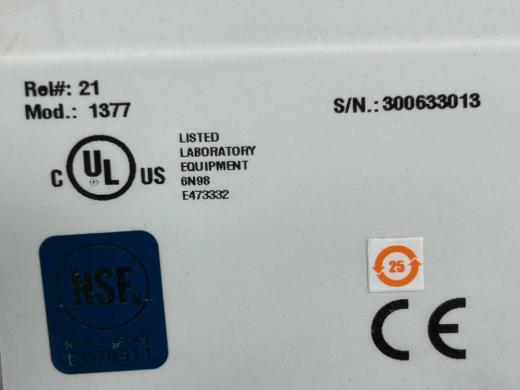 Thermo Scientific 1300 Series A2 6' Class II Biosafety Cabinet-cover