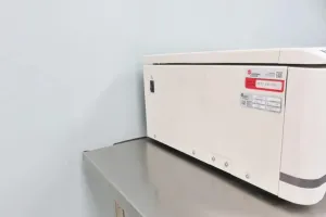 Beckman Coulter Avanti J 15R Benchtop Refrigerated High-Speed Centrifuge, 2 of 15