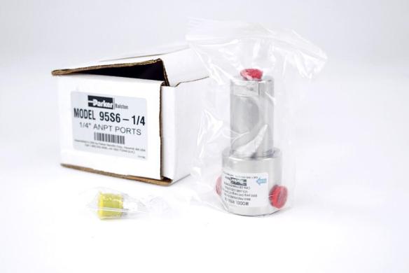 Parker Hannifin 95-S6 Laboratory Valve with 1/4 ANPT Ports-cover
