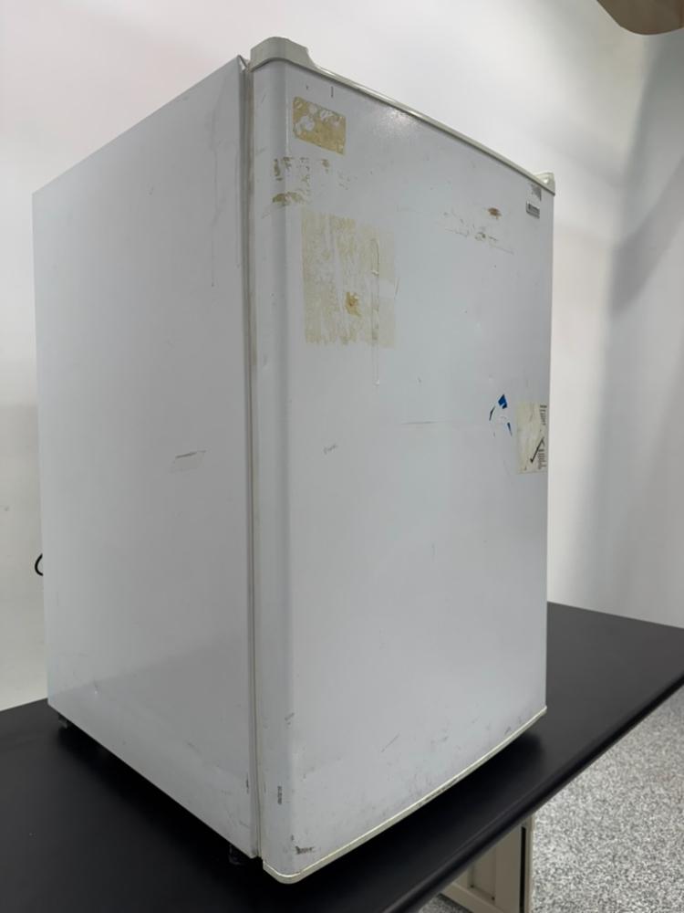Kenmore 564.21501100 Under Counter Laboratory Freezer for Compact Cold Storage