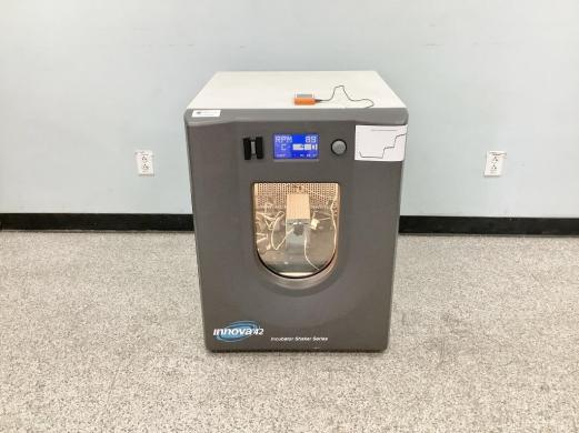 Eppendorf New Brunswick Innova 42R Refrigerated Incubator Shaker for Temperature-Controlled Cell Culture-cover
