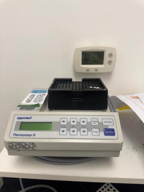 Eppendorf Thermomixer R Model 5355 Temperature-Controlled Microplate Shaker-cover