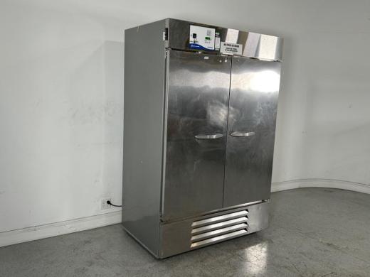 Fisher Scientific Isotemp Double Door Refrigerator-cover