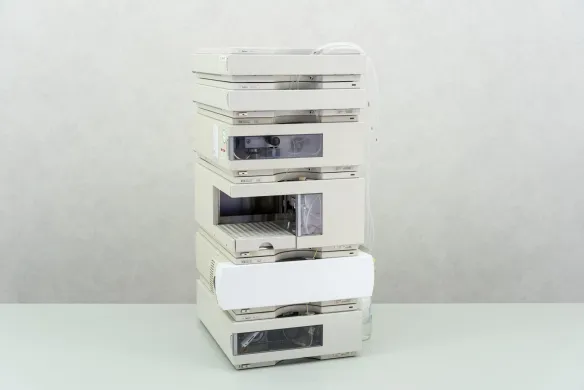 Agilent HP 1100 Series Modular High-Performance Liquid Chromatography (HPLC) System