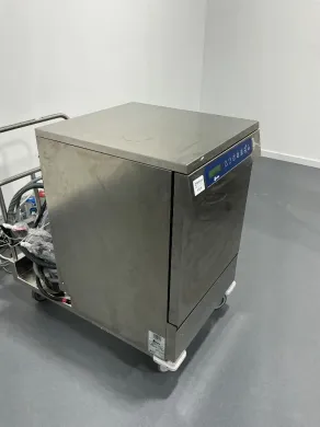 Steelco Lab 500 CL Front-Loading Laboratory Washer for Glassware and Instruments