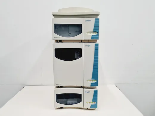 Thermo Finnigan Surveyor Photodiode Array Detector, Autosampler, and LC Pump System Components