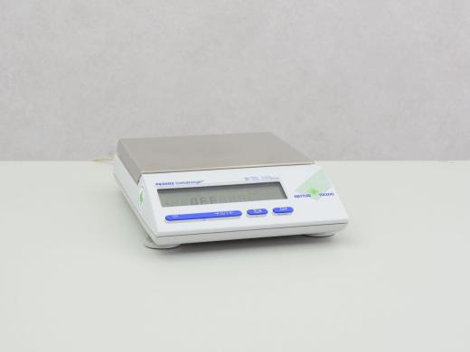 Mettler PB3002 Precision Analytical Balance for Laboratory Weighing-cover