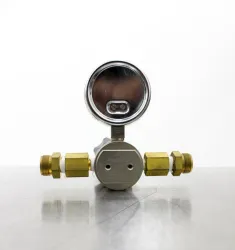 Air Products E11-N141C Set of 7 Pressure Regulators – Max Pressure 100 psi, 4 of 8