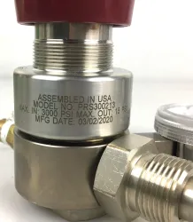 Praxair ProStar Platinum PRS300213 High-Purity Gas Regulator (CGA 580), 9 of 10