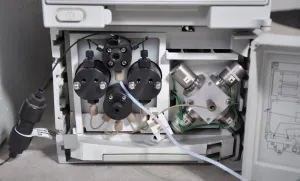 Dionex LC 20 GC Chromatography System with ED 40 Electrochemical Detector and GP 50 Gradient Pump, 2 of 3