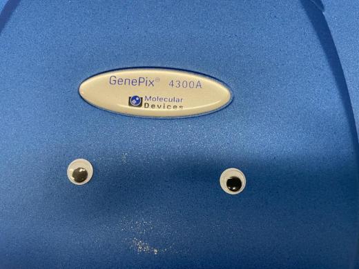 Molecular Devices GenePix 4300A Microarray Scanner for Precision Gene Expression Analysis-cover