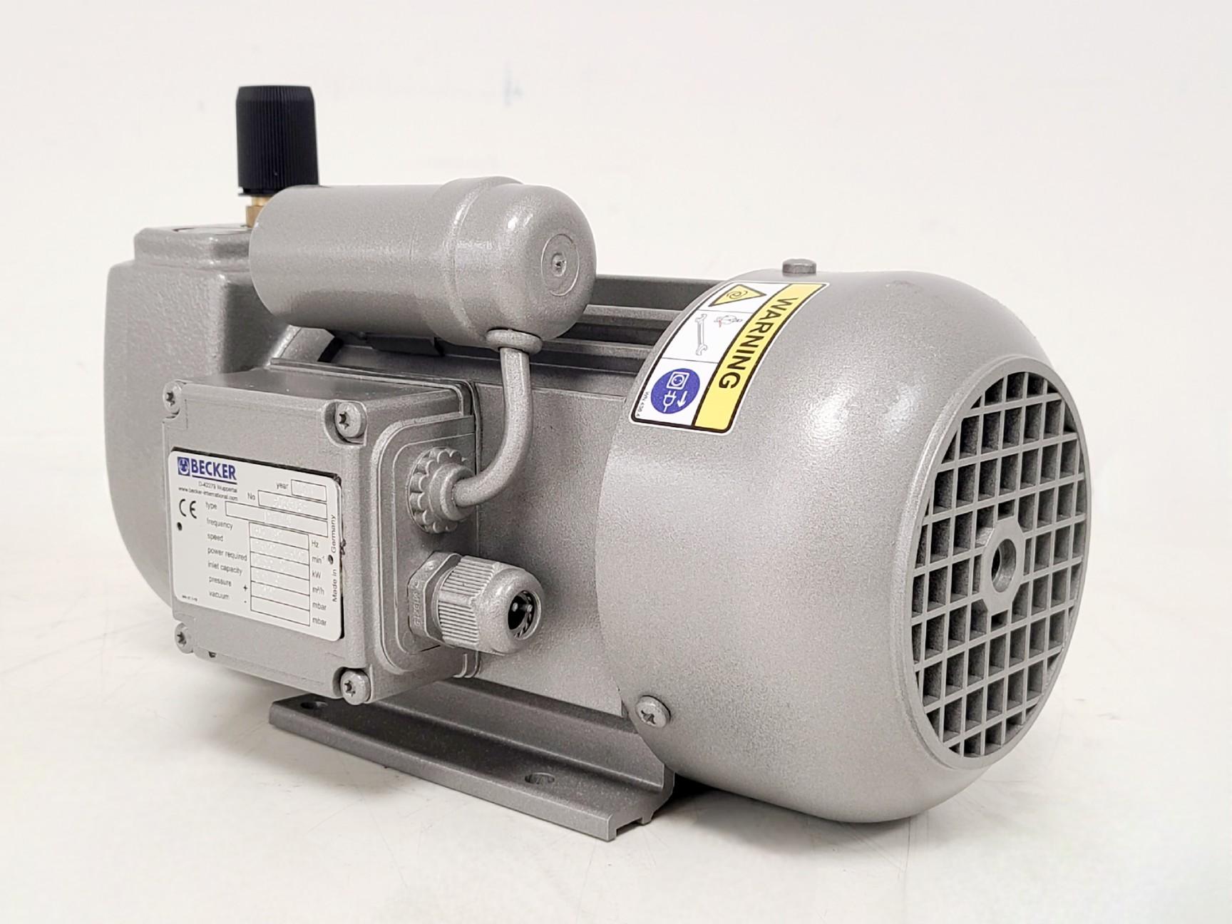 Becker DT4.8 Oil-Free Rotary Vane Compressor for Laboratory Use
