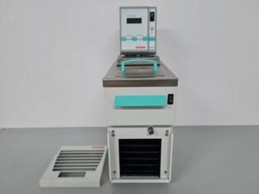 Julabo MA F12 Refrigerated Circulator Water Bath Lab-cover