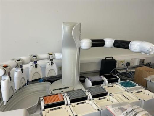 Waters Andrew Alliance Andrew+ Automated Robotic Pipettor for High-Throughput Liquid Handling-cover