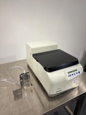 Eppendorf 5305 Concentrator Plus Benchtop Centrifuge for Sample Concentration-cover