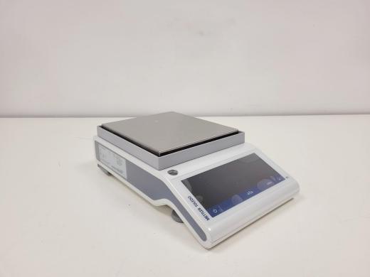 Mettler Toledo MS12002TS/00 Precision Balance Lab-cover