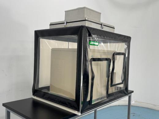 Bio-Rad S3e Cell Sorter with bioBubble sterile containment system-cover