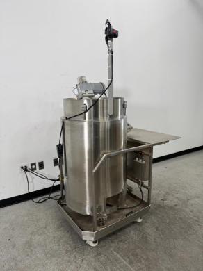 Thermo Scientific HyClone Single Use Bioreactor with Integrated Motor Agitator and Control Panel-cover